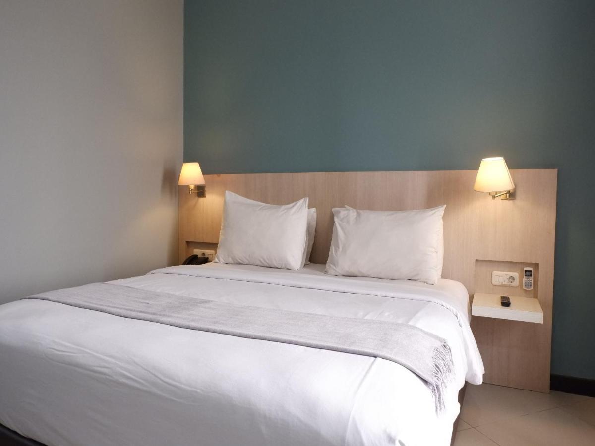 Rio City Hotel Palembang Extérieur photo