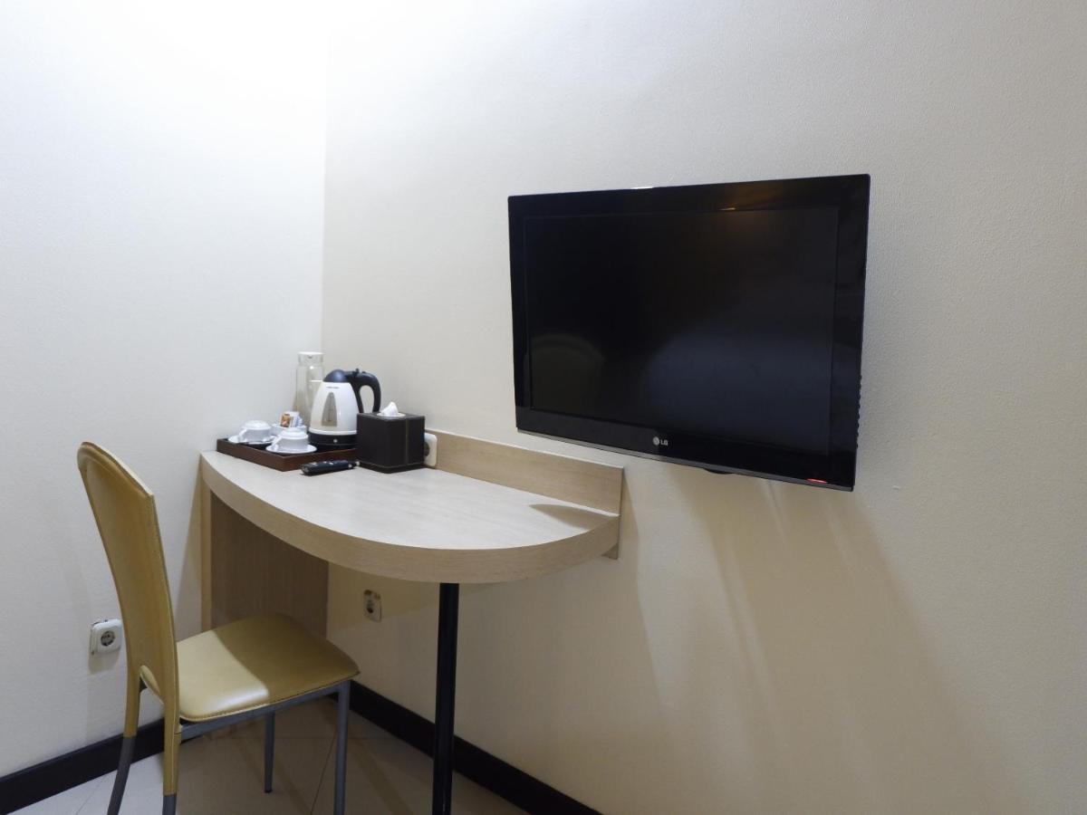 Rio City Hotel Palembang Extérieur photo