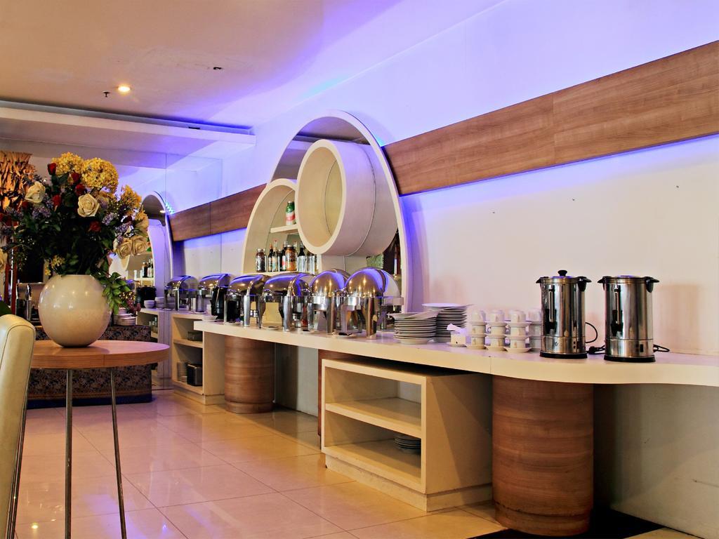 Rio City Hotel Palembang Extérieur photo